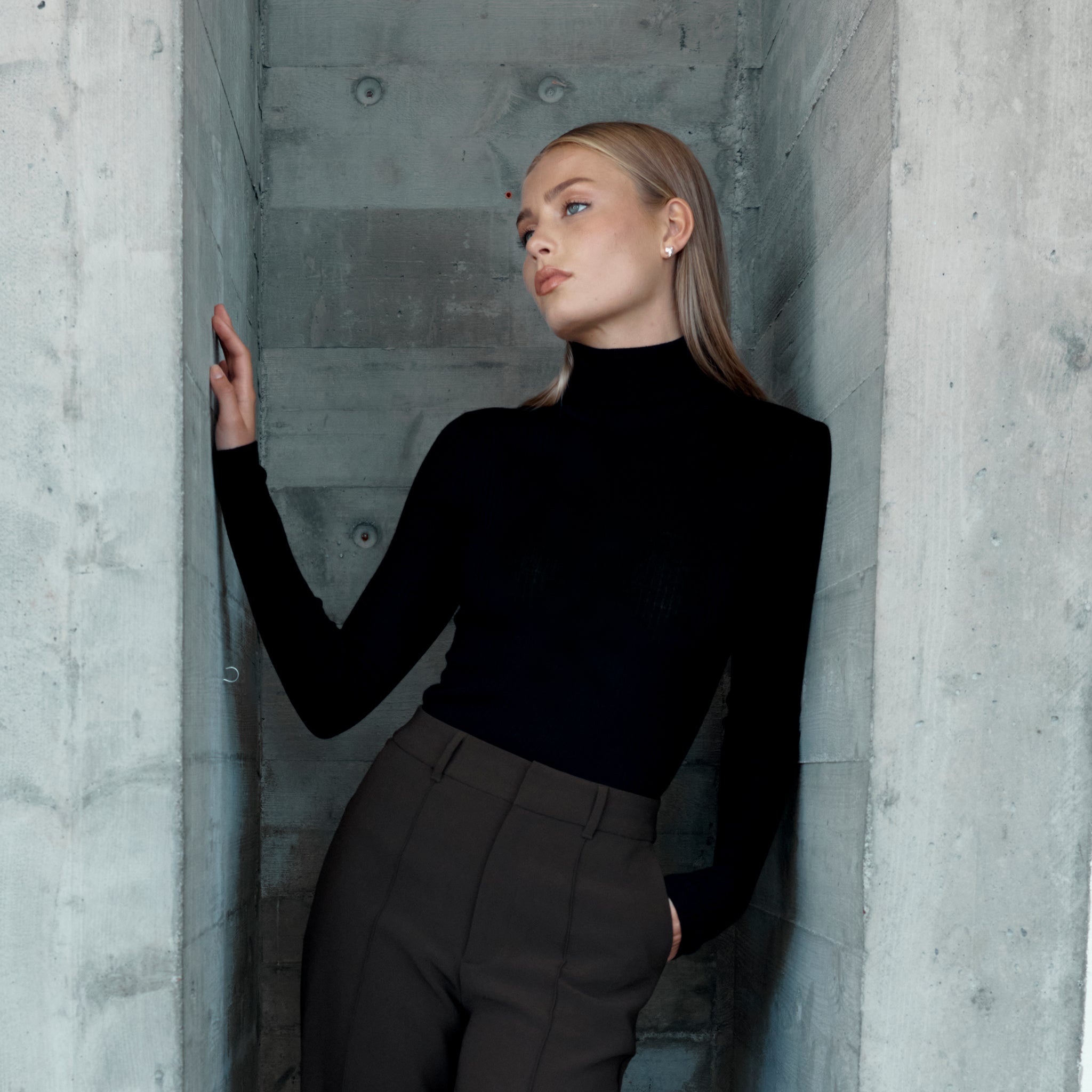 Merino Wool Ribbed Turtleneck - Ninepine
