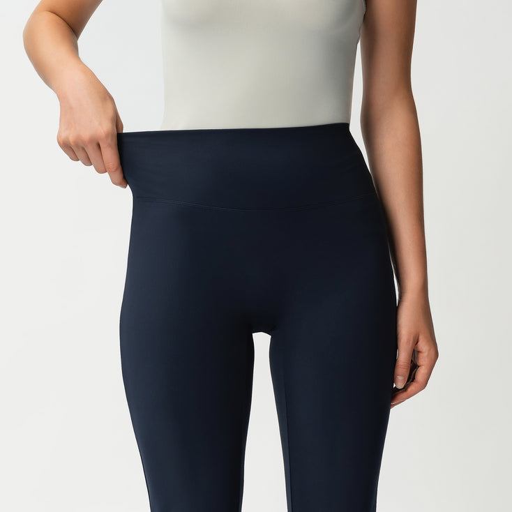 Asana Flared Legging