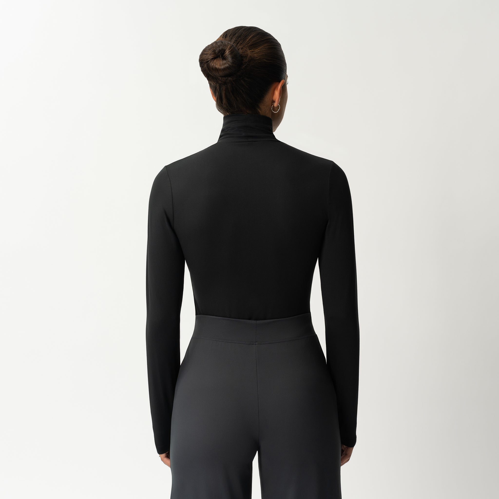 Soft Turtleneck Long-sleeve - Ninepine