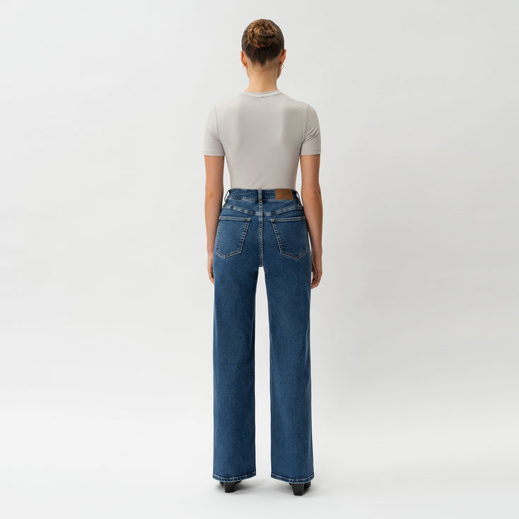 Relaxed ComfortDenim™ Jeans