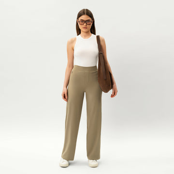 Asana Relaxed Straight Pant