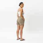 Light Ponte Shorts - Ninepine