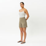 Light Ponte Shorts - Ninepine