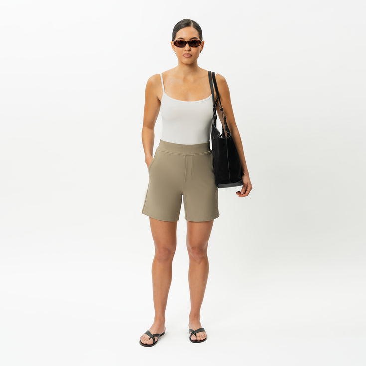 Light Ponte Shorts