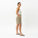 Light Ponte Shorts - Ninepine