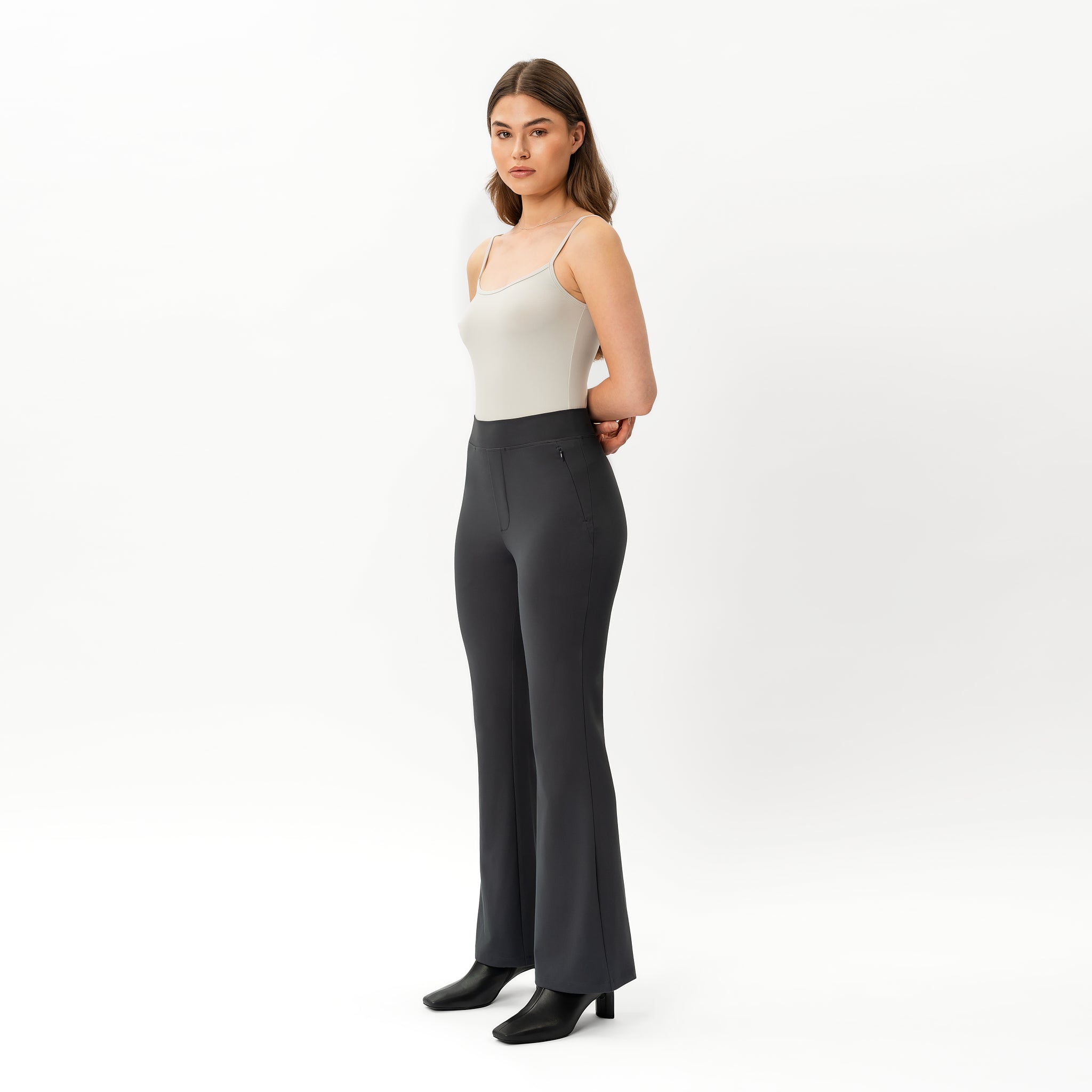 Asana Bootcut Pant - Ninepine