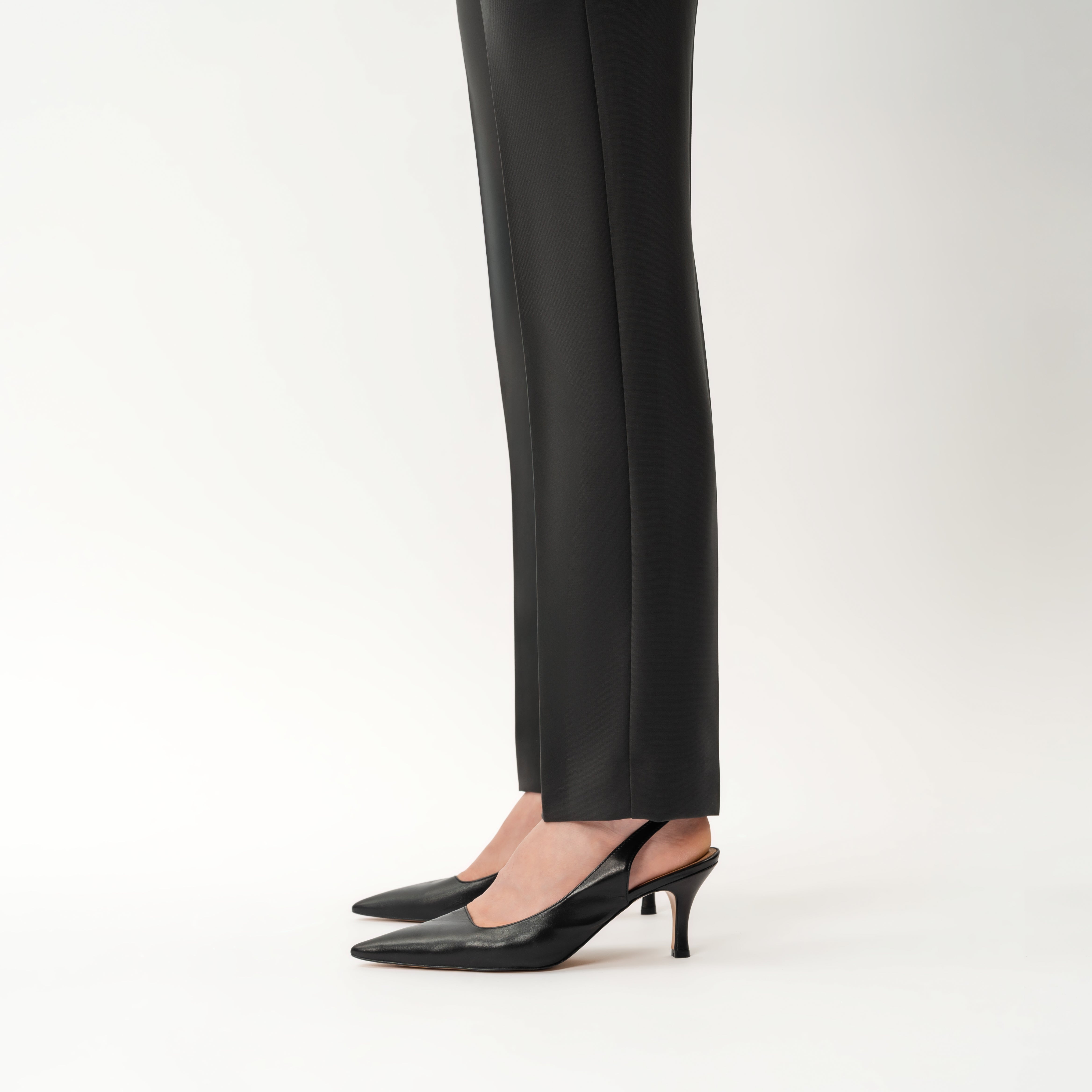 Crepe Slim Trouser - Ninepine