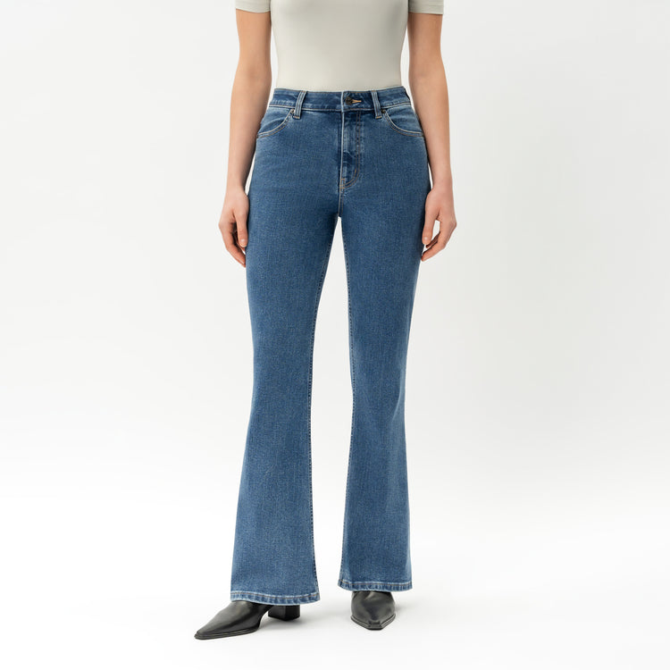 Bootcut ComfortDenim™ Jeans