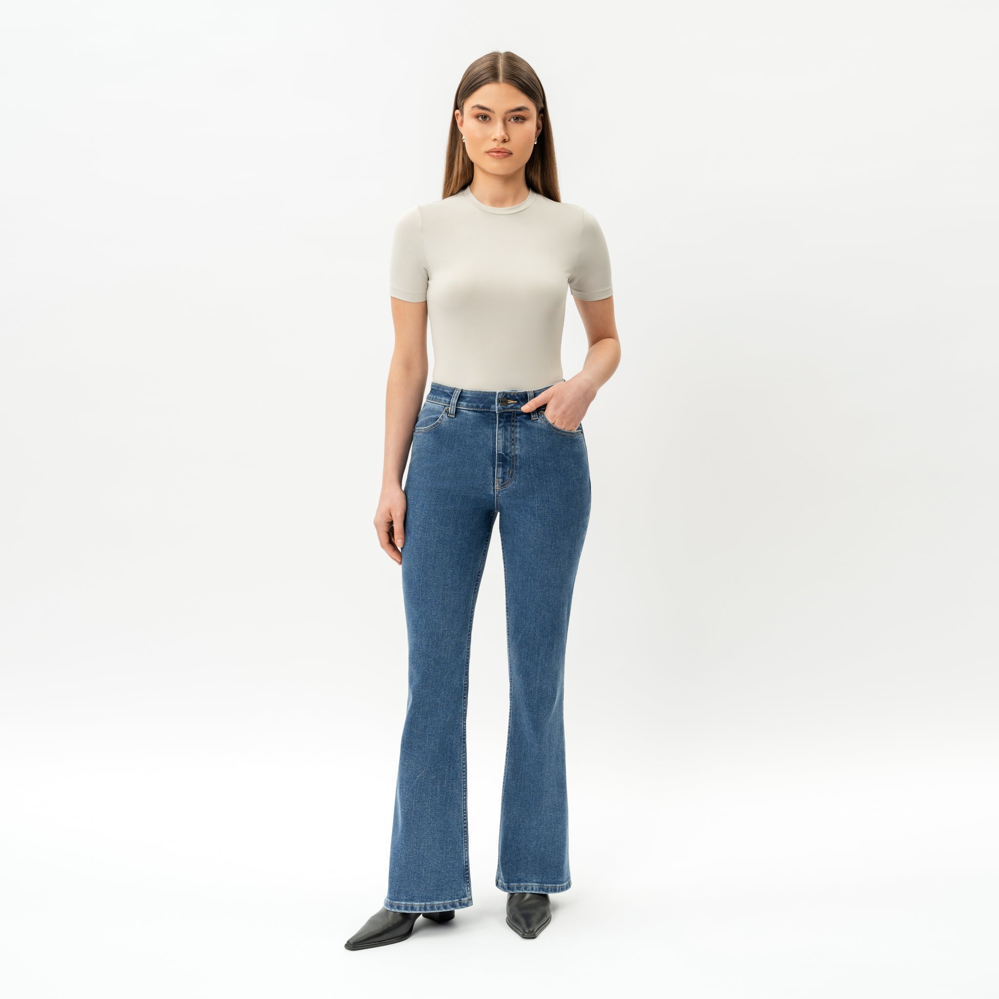 Bootcut ComfortDenim™ Jeans - Ninepine