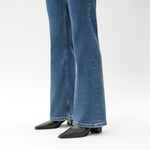 Bootcut ComfortDenim™ Jeans - Ninepine