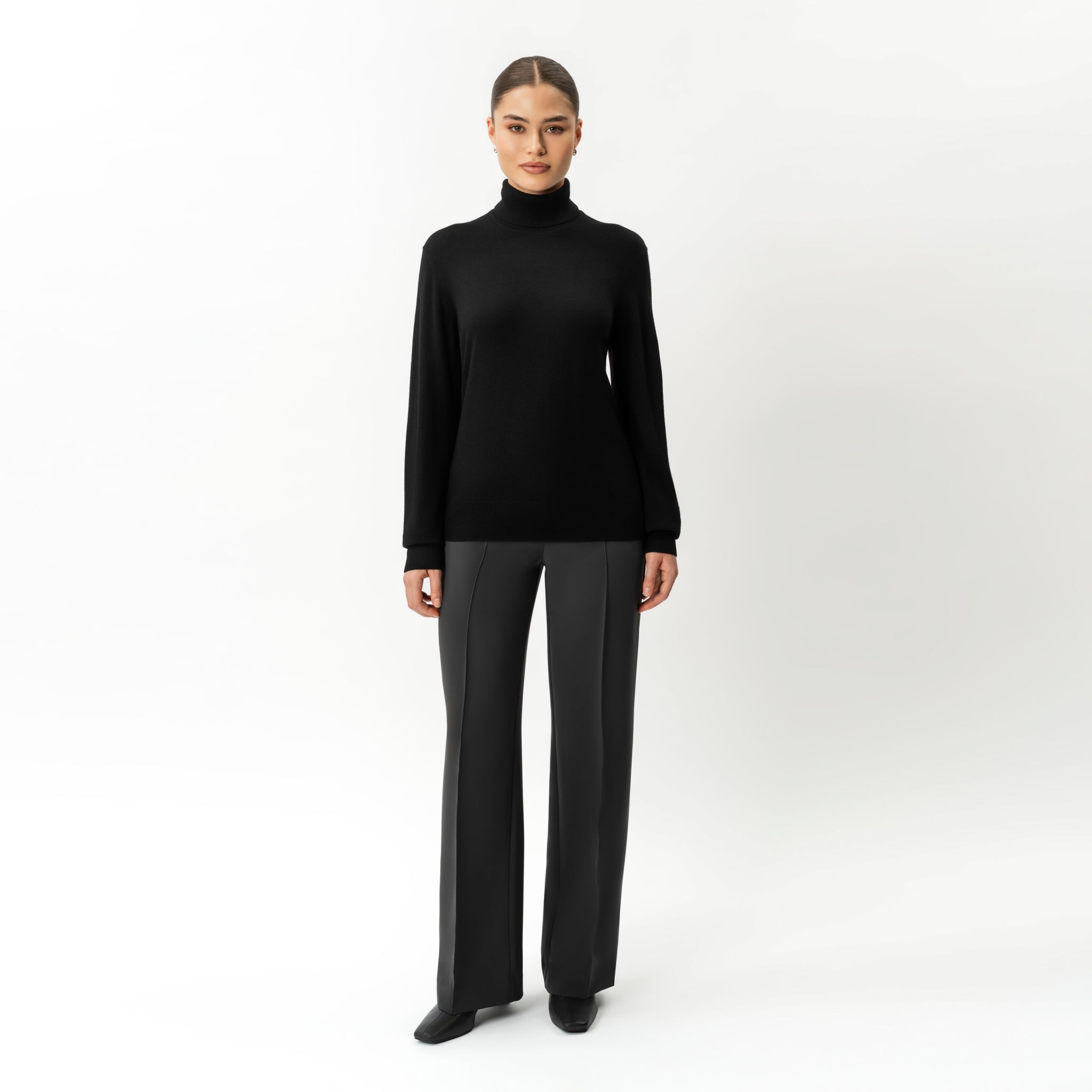 Merino Wool Relaxed Turtleneck - Ninepine