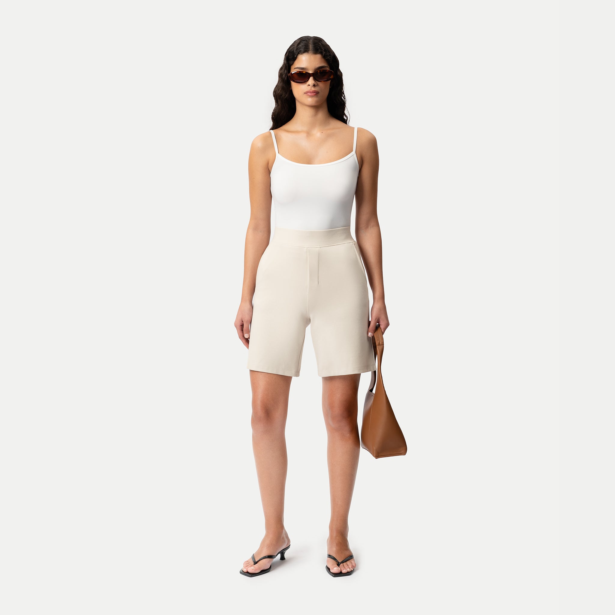 Light Ponte Shorts - Ninepine